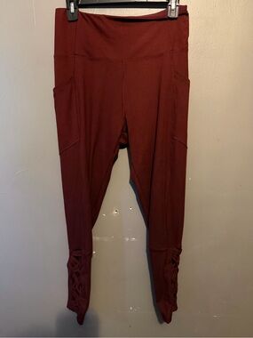 Source Unknown Burgundy High-Rise Leggings with Lattice Ankle Detail